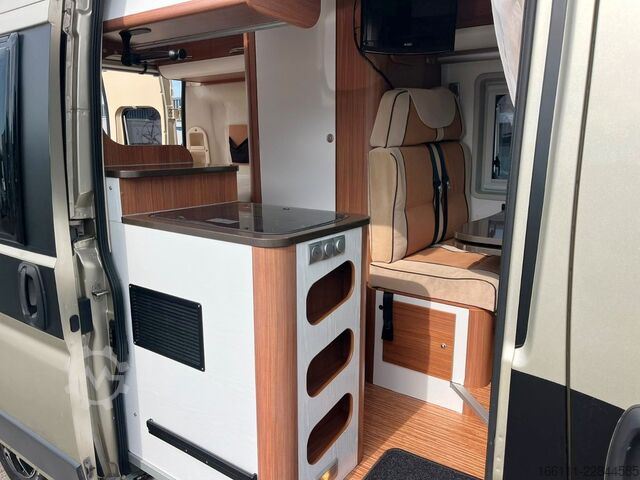 Autocamper ADRIA Twin Active - Festbett - Klima - Solar - Markise