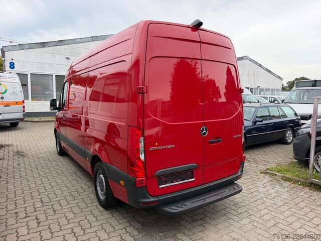 Højt tag varevogn MERCEDES-BENZ Sprinter 315 CDI Klima AHK L2H2 3 Sitzer