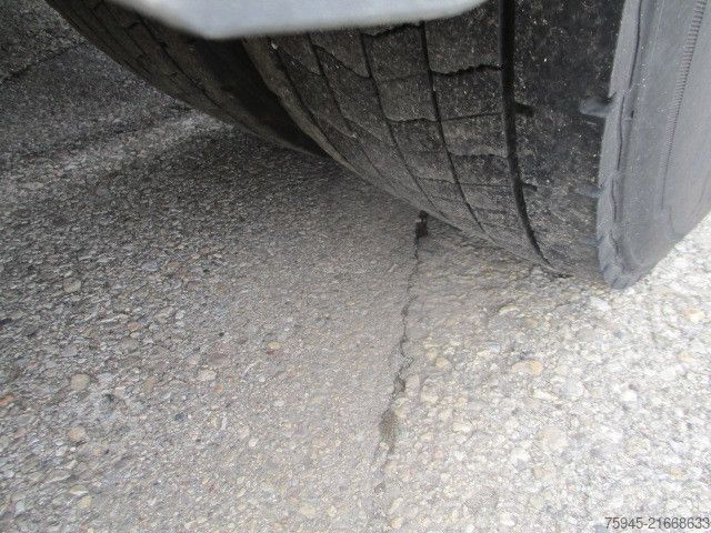 Standard tractor unit MAN TGX 18.460 XLX, Standklima, Retarder, TÜV04/2026