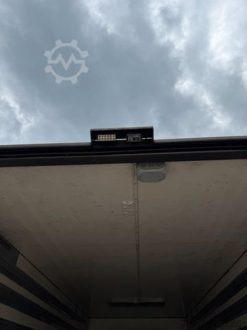 Dobozos teherautó MAN TGM  15.250  BLATT/LUFT KOFFER RFK LBW 1,5t