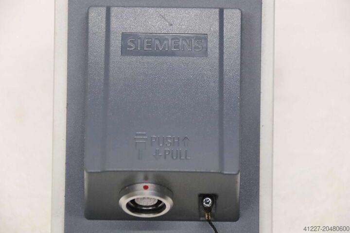 HMI csatlakozódoboz Siemens 6AV2125-2AE03-0AX0