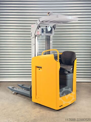 Operatore di transpallet Jungheinrich ESC 214z - Service Neu - 4700mm - Garantie