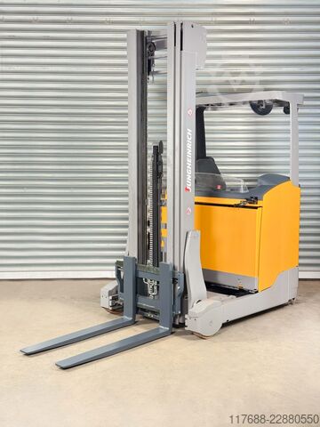 Reach truck Jungheinrich ETV 110 - Service Neu - Batterie 83% - Garantie