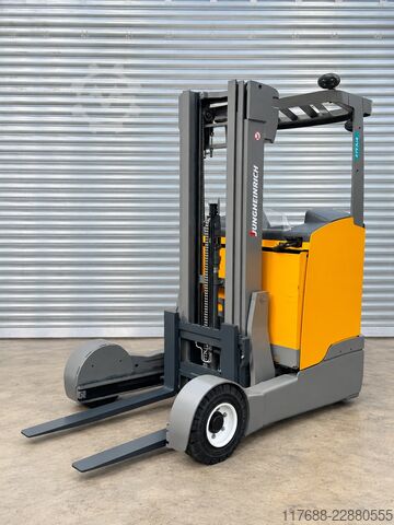 Reach truck Jungheinrich ETV C16 - nur 1886 Std - Service Neu -Batterie 86%