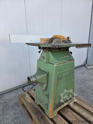 Scie à panneaux Ulmia 