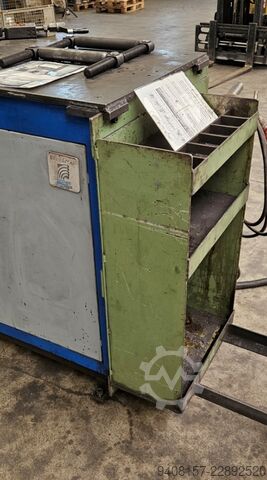 Profilhajlítógép – Háromgörgős hajlító SAF curvatrici (TUWI) DS 60