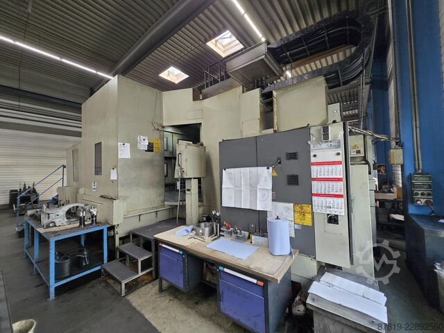 Centru de prelucrare orizontal Mitsui Seiki HU 100 A