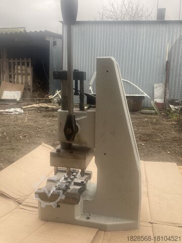 Handpers Schmidt Presse