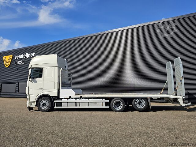 Furgon samochodowy do przewozu aut DAF XF 530 6x2 / OPRIJ - MACHINE TRANSPORT