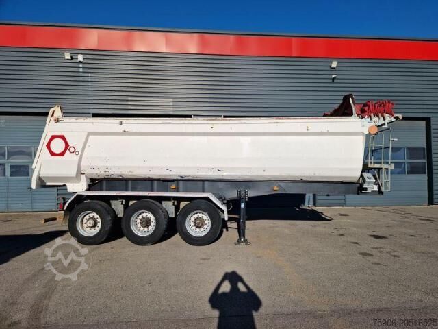 Semirremolque volquete  BENNE ACIER 27m3
