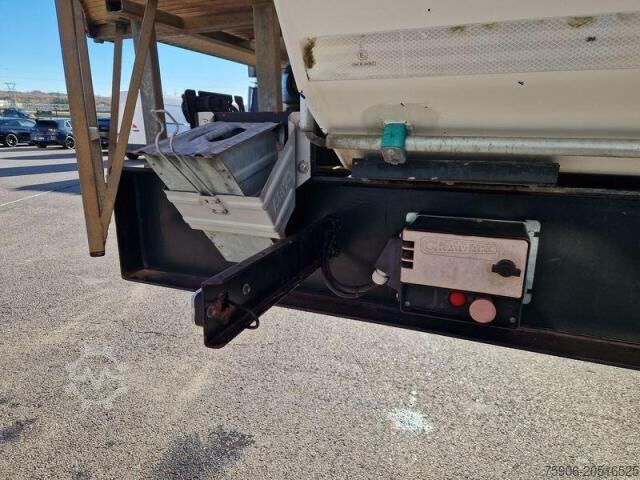 Semirremolque volquete  BENNE ACIER 27m3