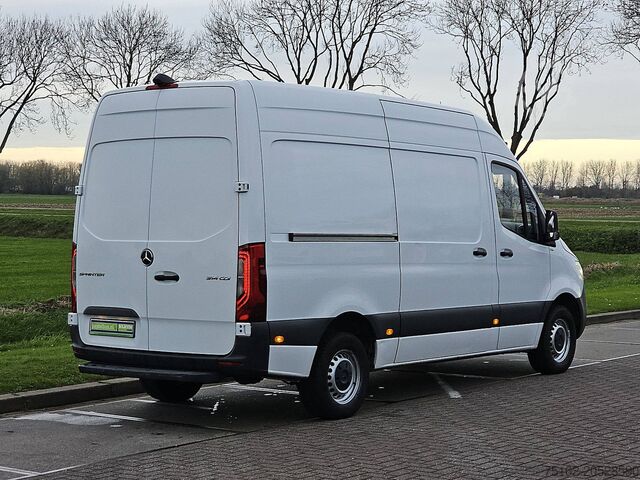 Yüksek tavanlı istasyon vagonu MERCEDES-BENZ SPRINTER 315 L2H2 LED Automaat !