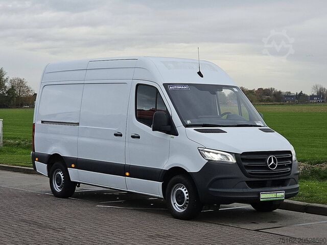 Yüksek tavanlı istasyon vagonu MERCEDES-BENZ SPRINTER 315 L2H2 LED Automaat !
