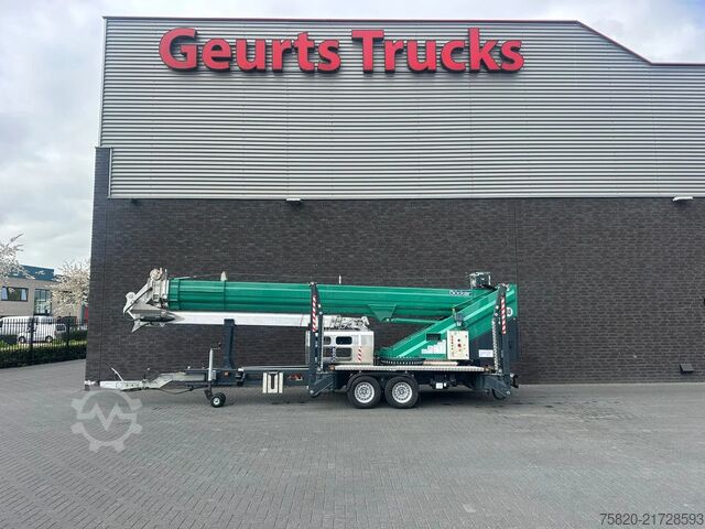 Żuraw terenowy Böcker AHK 36/2400 MONTAGE KRAAN/KRAN/GRUA /CRANE  URE...