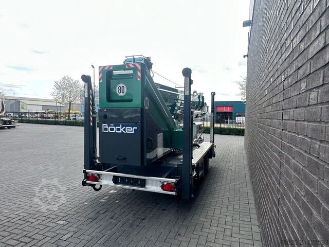 Żuraw terenowy Böcker AHK 36/2400 MONTAGE KRAAN/KRAN/GRUA /CRANE  URE...
