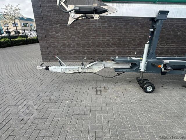 Żuraw terenowy Böcker AHK 36/2400 MONTAGE KRAAN/KRAN/GRUA /CRANE  URE...