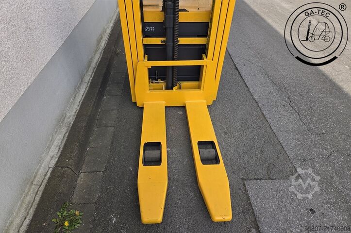 Kézi emelő Jungheinrich EJC16