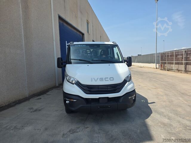 Dobozos furgon IVECO Daily 35