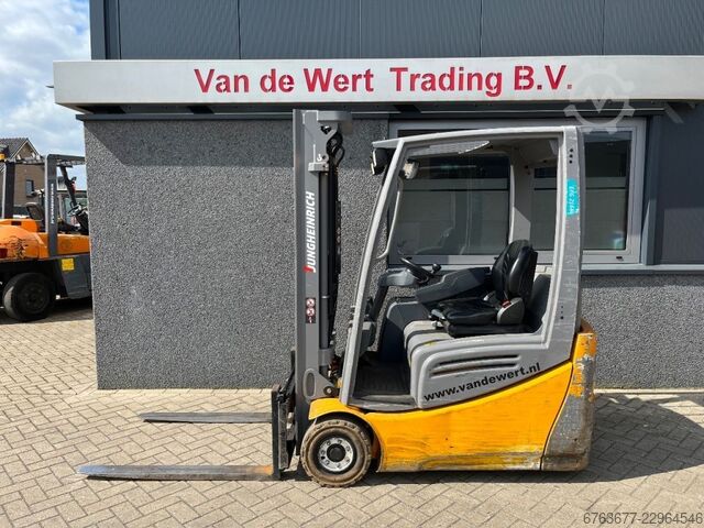Carretilla elevadora Jungheinrich EFG216K, mástil dúplex 330 con elevación libre total (Freelift), d JUNGHEINRICH EFG216K Heftruck Jungheinrich EFG216K Duplo 330 Fr