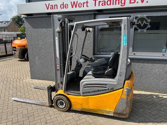 Carretilla elevadora Jungheinrich EFG216K, mástil dúplex 330 con elevación libre total (Freelift), d JUNGHEINRICH EFG216K Heftruck Jungheinrich EFG216K Duplo 330 Fr