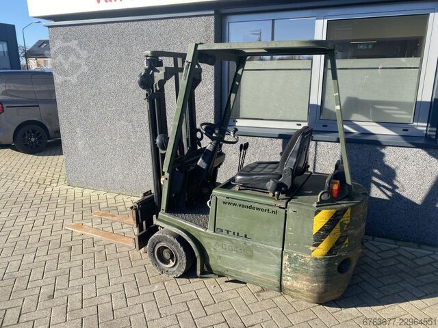 Carretilla elevadora Still EFG1.5 con mástil triplex 400, elevación libre y desplazador lateral, elé STILL Heftruck Still EFG1.5 triplo 400 freelift/sideshif