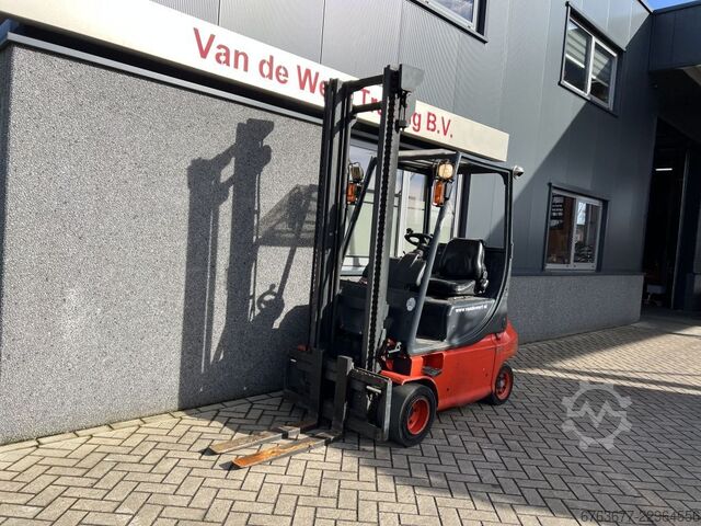 Carretilla elevadora Linde E20P, Linde E20P duplex 400, desplazador lateral, eléctrica. LINDE E20P Heftruck Linde E20P Duplo 400 Sideshift elekt