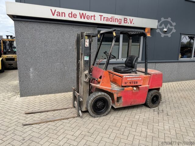 Chariot élévateur Hyster H2.50XL triplex 425 levée libre ISUZU DIESEL HYSTER H2.50XL triplo425 freelift ISUZU DIESEL heftruck