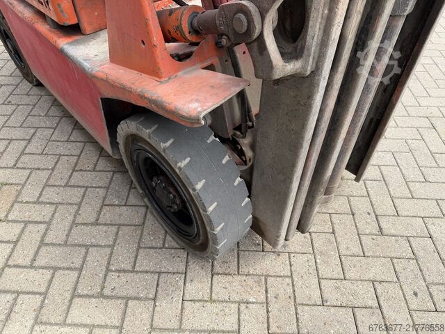 Chariot élévateur Hyster H2.50XL triplex 425 levée libre ISUZU DIESEL HYSTER H2.50XL triplo425 freelift ISUZU DIESEL heftruck