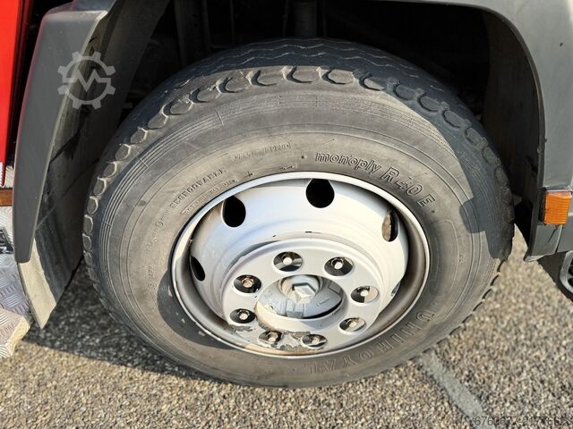 Fire truck MERCEDES 1124 EURO2 1996 MERCEDES-BENZ 1124