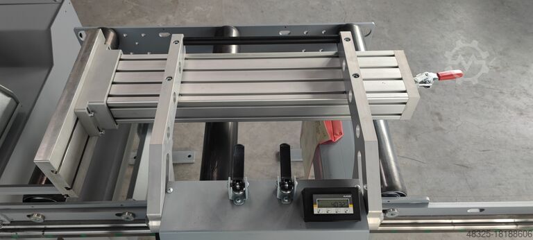 Handmatige meetstop, digitaal display MEBA Metall-Bandsägemaschinen GmbH Messanschlag MLD-verstärkt