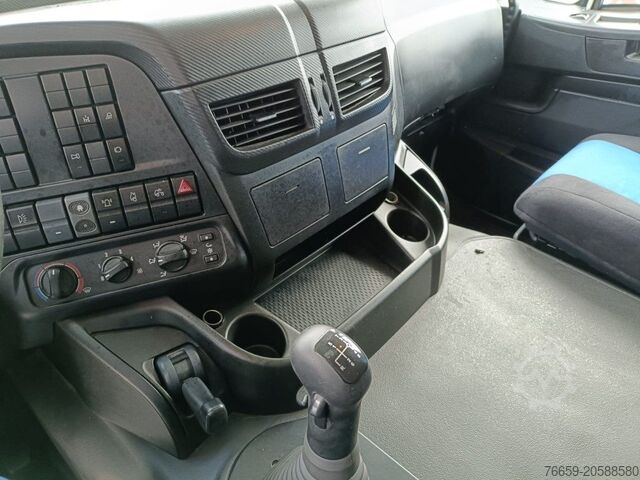 Standaard trekker IVECO Magirus 720 trasporto