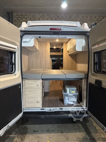 τροχόσπιτο/αυτοκινούμενο τροχόσπιτο Fiat Ducato Weinsberg Carabus 600 K|2022 EURO 6 | Venditore professionale
