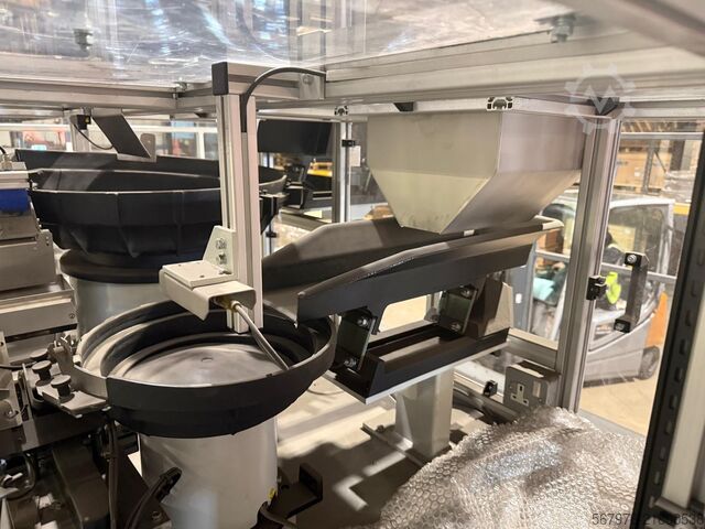 Pakkerilinje Comcount / GIC BFWT Bowl Feeder and VFB2000 Bagger