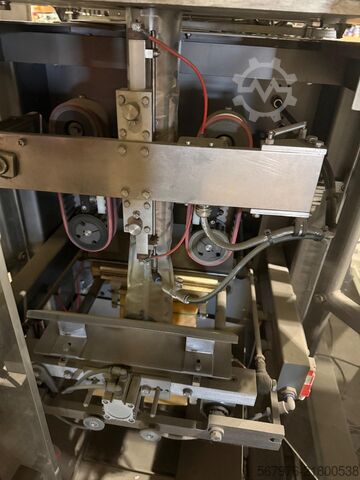 Pakkerilinje Comcount / GIC BFWT Bowl Feeder and VFB2000 Bagger