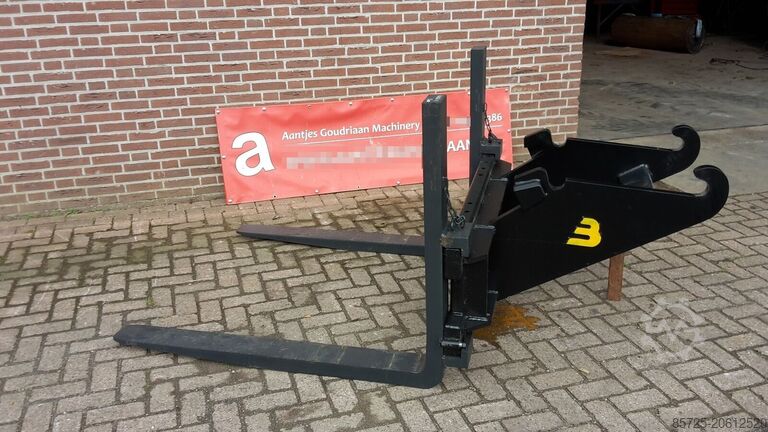 Raklapvilla  Palletvorken voor kraan