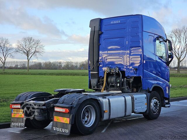 Standard-SZM VOLVO FH 420 Globetrotter