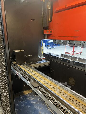  Amada HFB 220-3