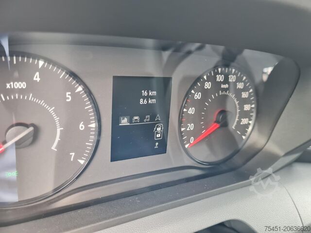 Koelwagen met geïsoleerde laadbak Renault Master 35 Kühlkasten L3 Carrier Stand + Fahrkühlung