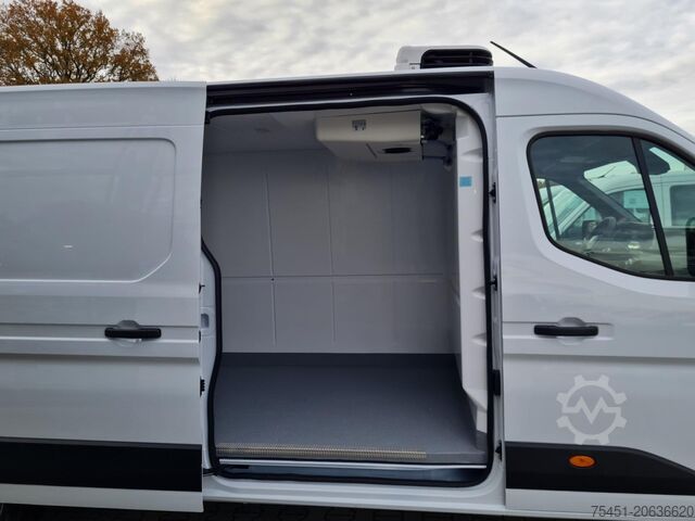Koelwagen met geïsoleerde laadbak Renault Master 35 Kühlkasten L3 Carrier Stand + Fahrkühlung