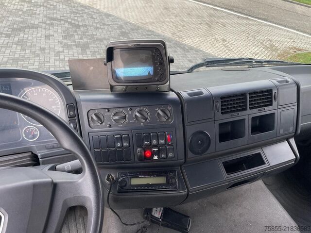 Tracteur standard MAN TGA 18.310 Hiab 166 E-3 HIDUO Crane-Kran + Remo...
