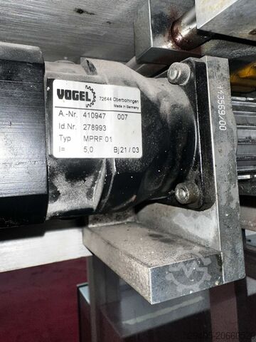 Balicí stroj Pester Pewo-fold 1