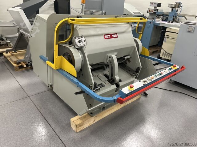 Die vágógép TMZ F-102 76x106cm die cutting machine