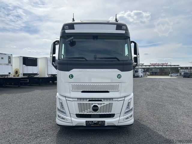 Standaard trekker Volvo FH 500 Aero Euro 6 Globe XL Leder Mikrowelle