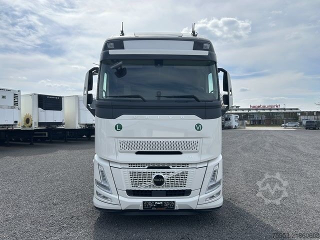 Standaard trekker Volvo FH 500 Aero Euro 6 Globe XL Leder Mikrowelle