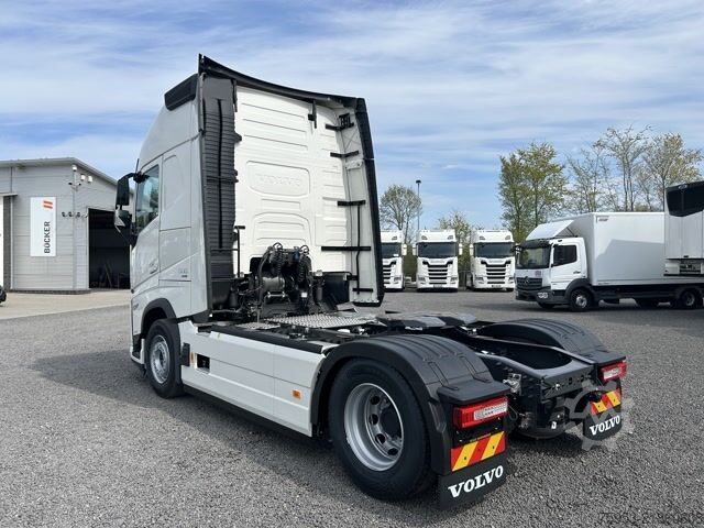 Standaard trekker Volvo FH 500 Aero Euro 6 Globe XL Leder Mikrowelle