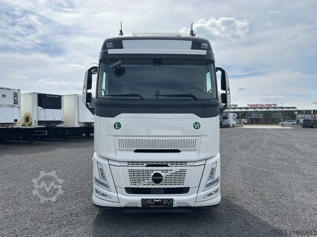 Standaard trekker Volvo FH 500 Aero Euro 6 Globe XL Leder Mikrowelle