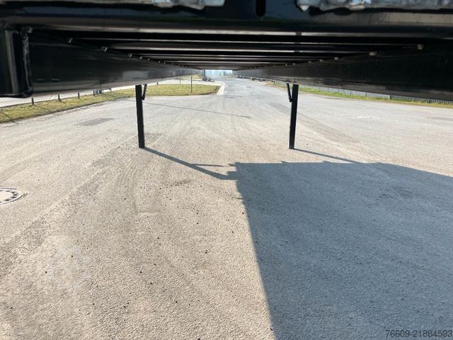 Växelflakssläp KRONE Wechselbrücke Kühlaufbau