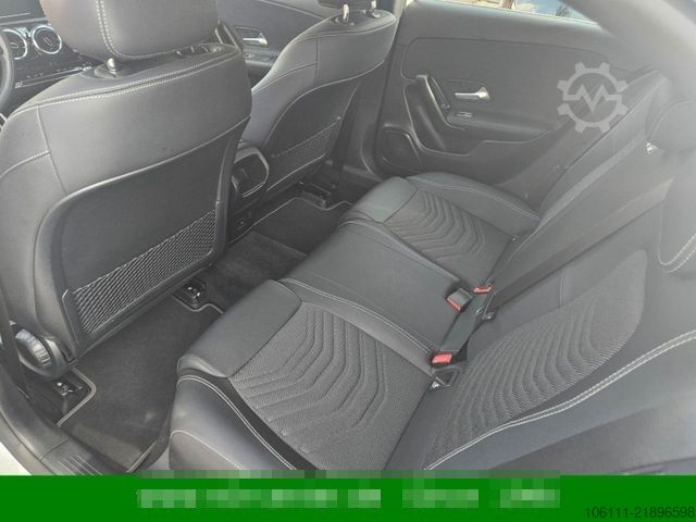 Van MERCEDES-BENZ A 200 A -Klasse  Navigation Kamera