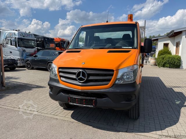 Kiepwagen bestelauto MERCEDES-BENZ Sprinter 316 CDI /4x4 Allrad/Kipper/AHK
