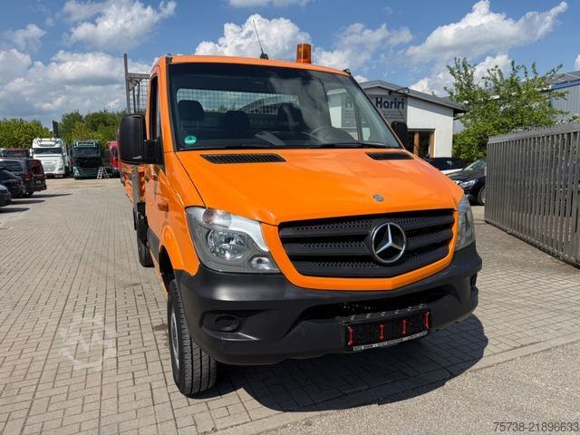 Kiepwagen bestelauto MERCEDES-BENZ Sprinter 316 CDI /4x4 Allrad/Kipper/AHK